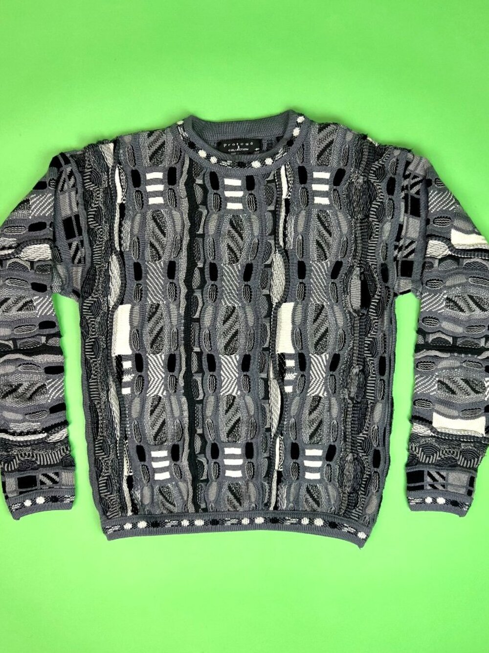 Vintage 90s Gray Coogi Style Sweater 3D Knit Size Medium